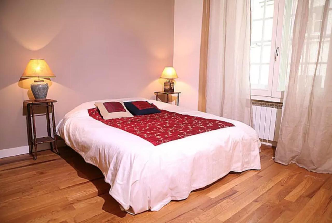 Appartamento Charming Cosy Triplex In Trendy Marais Parigi Esterno foto